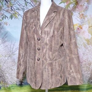 Chico's size 1 brown animal print jacket